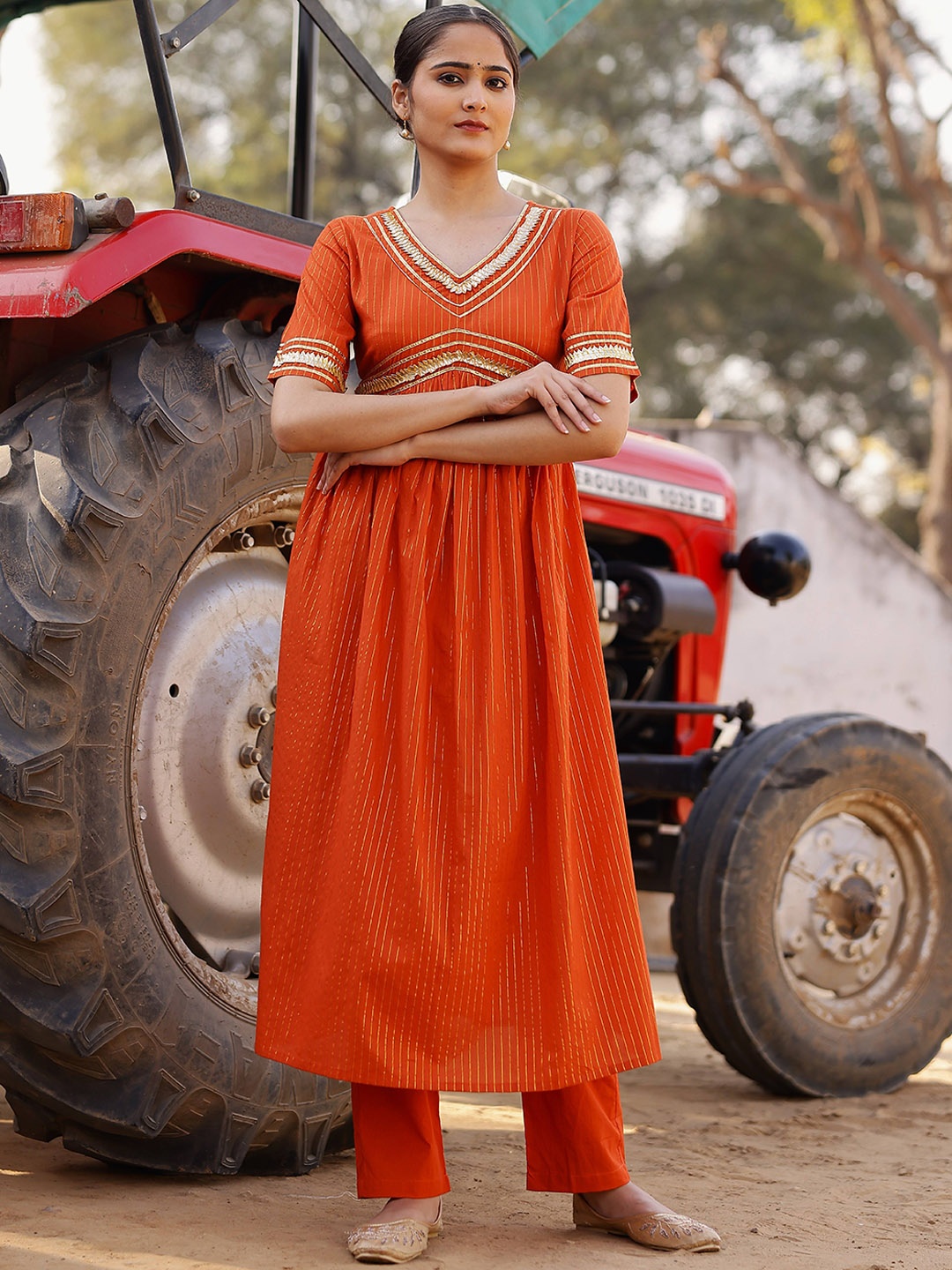 

mokshi V Neck Short Sleeves Striped Gotta Patti Cotton A Line Kurta with Trouser, Orange