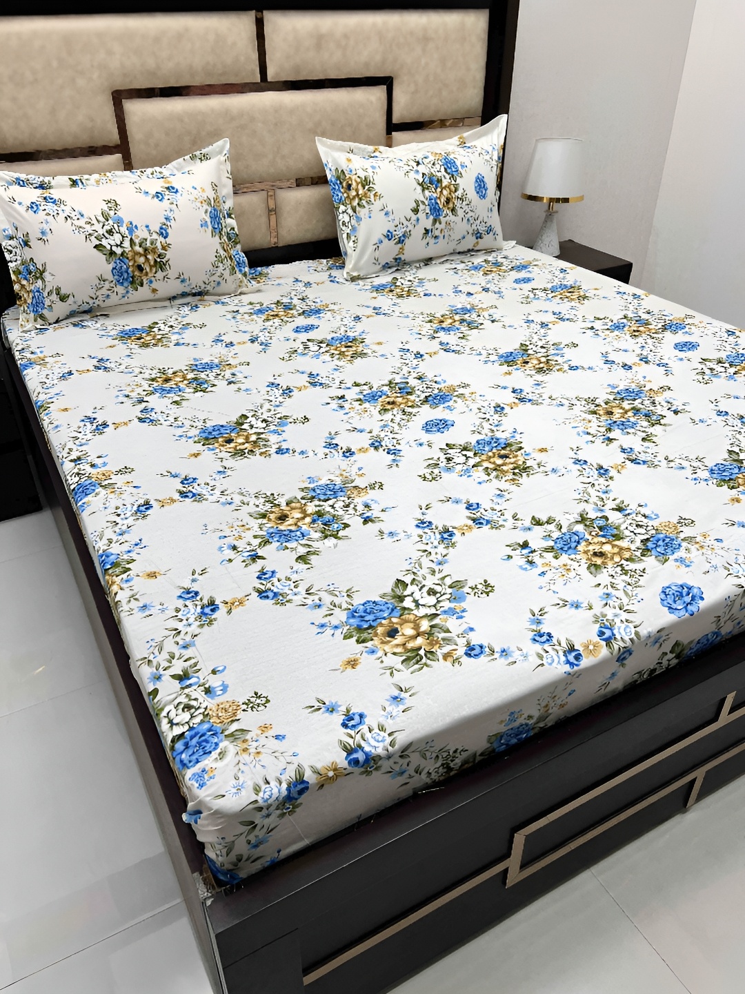 

Pure Decor White & Blue Floral Cotton 400 TC King Bedsheet with 2 Pillow Covers