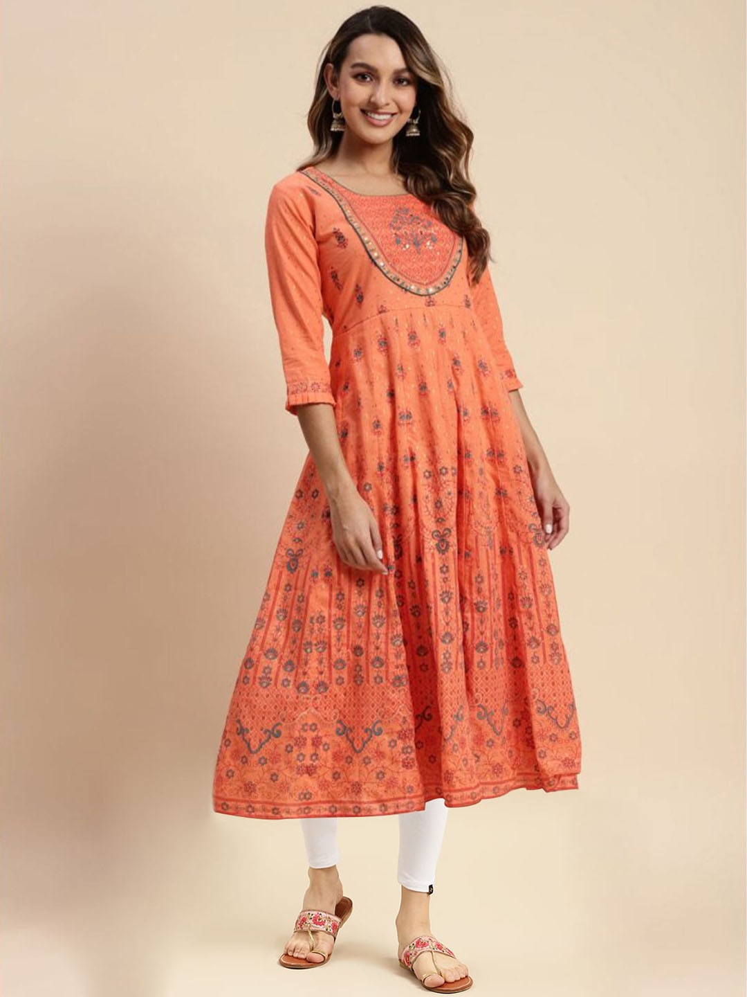 

Rangita Floral Printed Regular Sequinned Pure Cotton Kurta With Leggings, Orange