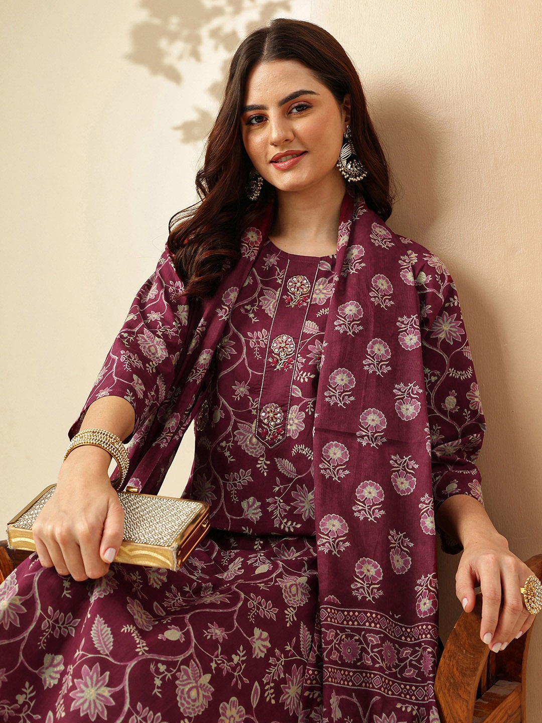 

Anouk Floral Printed Regular Pure Cotton Kurta With Trousers & Dupatta, Magenta