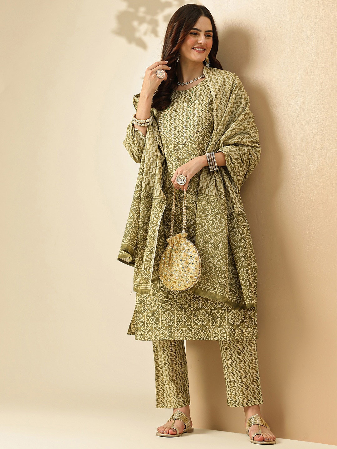 

Anouk Ethnic Motifs Printed Regular Pure Cotton Kurta With Trousers & Dupatta, Khaki