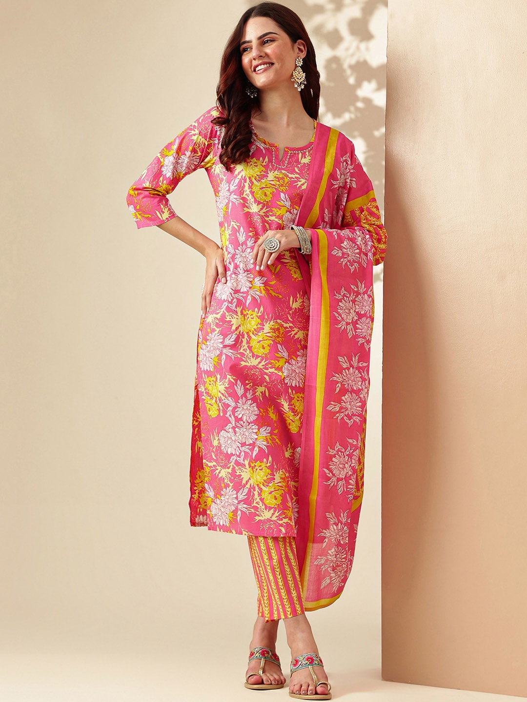 

Anouk Floral Printed Regular Pure Cotton Kurta With Trousers & Dupatta, Pink