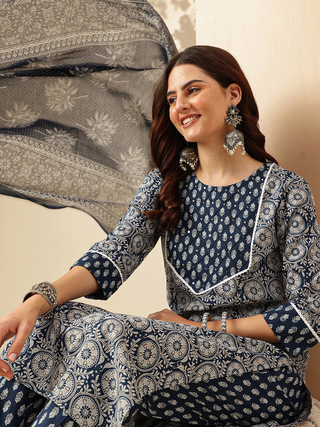 

Anouk Ethnic Motifs Printed Regular Pure Cotton Kurta With Trousers & Dupatta, Navy blue