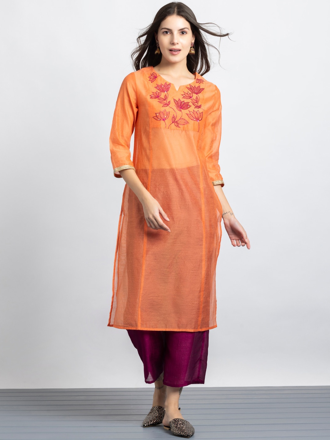 

SHAYE Women Yoke Design Thread Work Floral Kurta, Coral