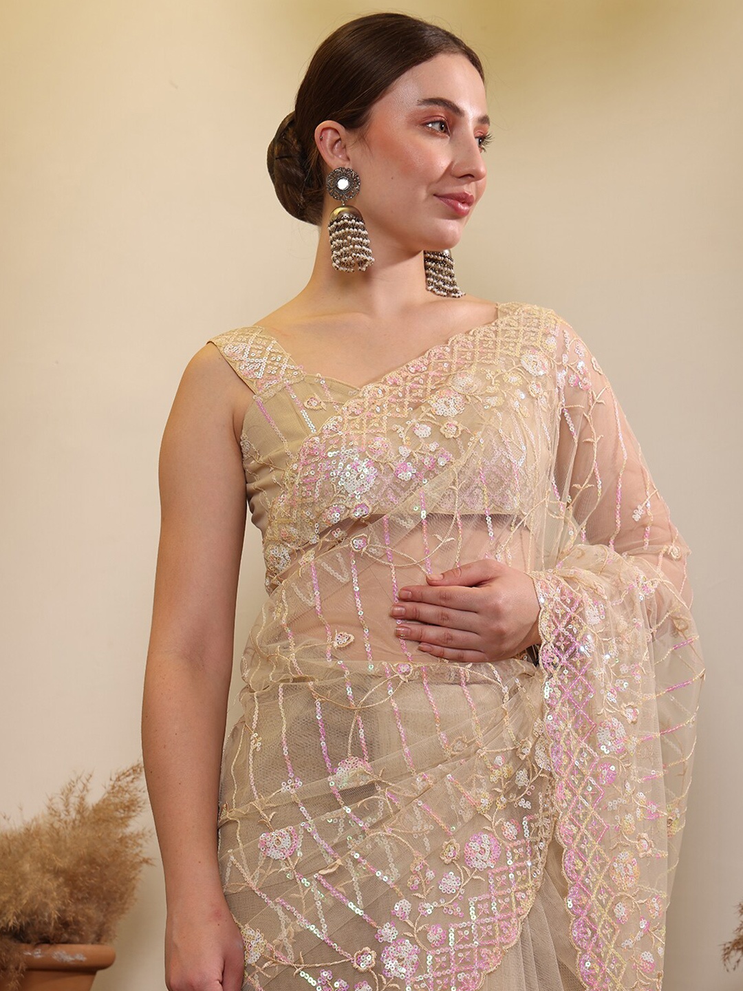

House of Pataudi Sequence Embroidered Saree With Blouse, Off white