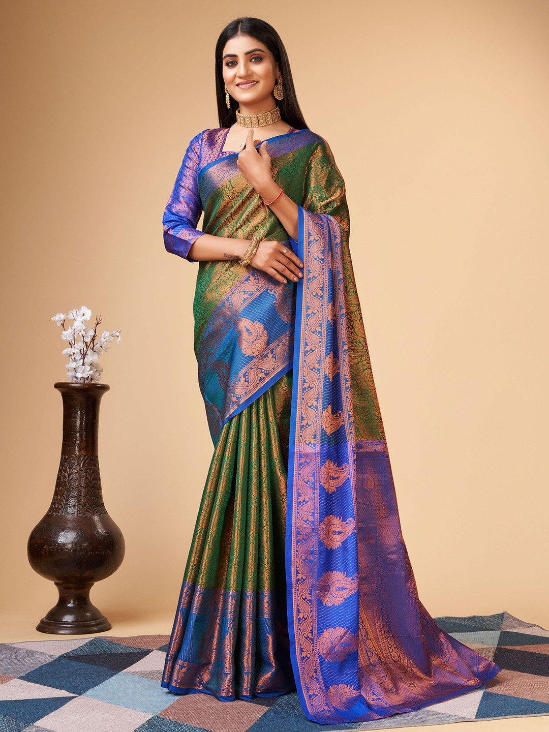 

V3 FASHION STUDIO Woven Design Zari Pure Silk Banarasi Saree, Green