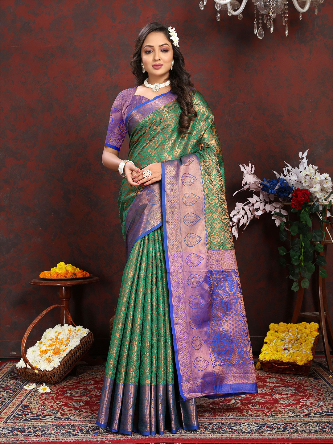 

V3 FASHION STUDIO Ethnic Motifs Woven Design Zari Pure Silk Banarasi Saree, Green