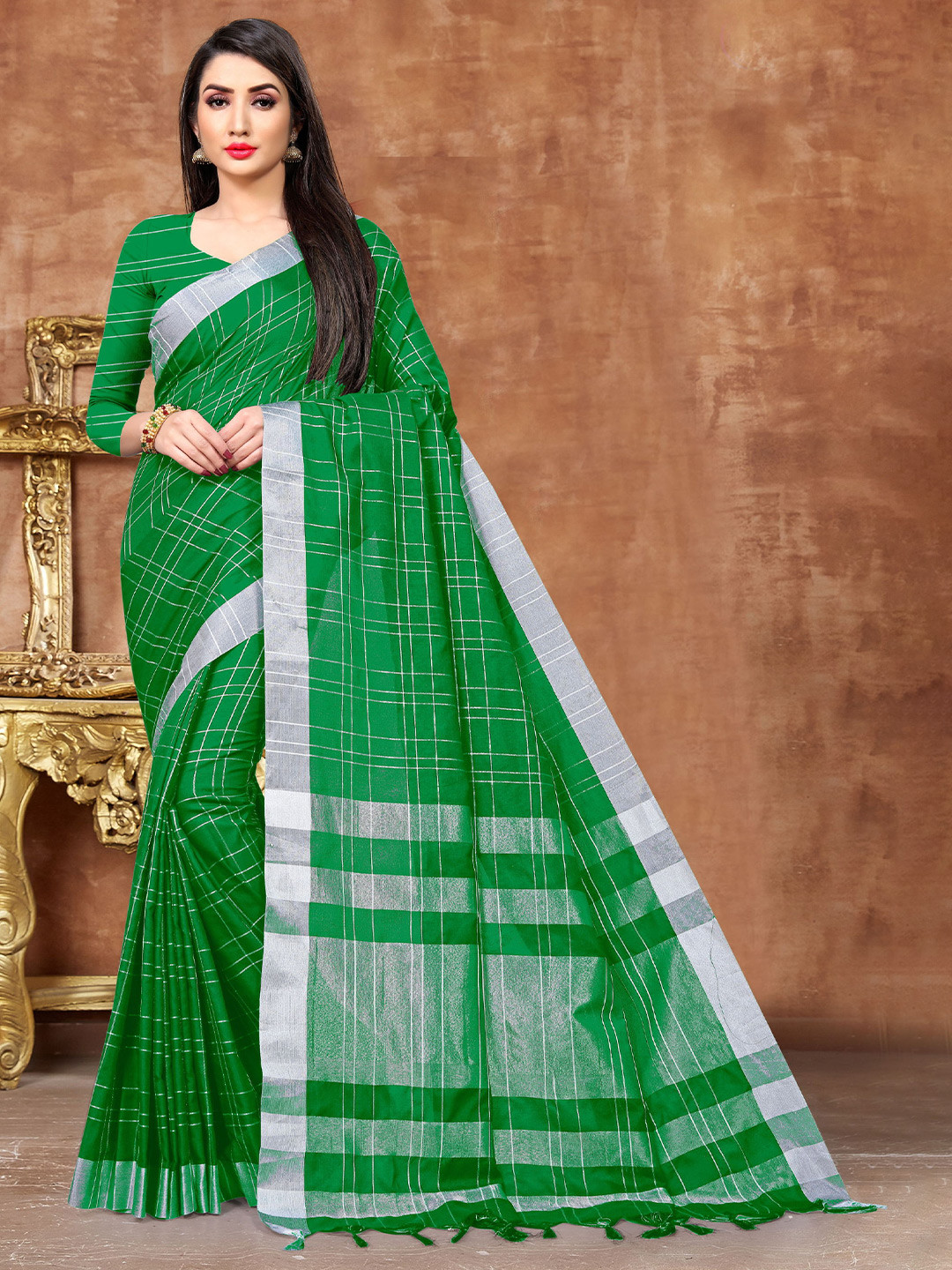 

V3 FASHION STUDIO Checked Zari Pure Cotton Banarasi Saree, Green