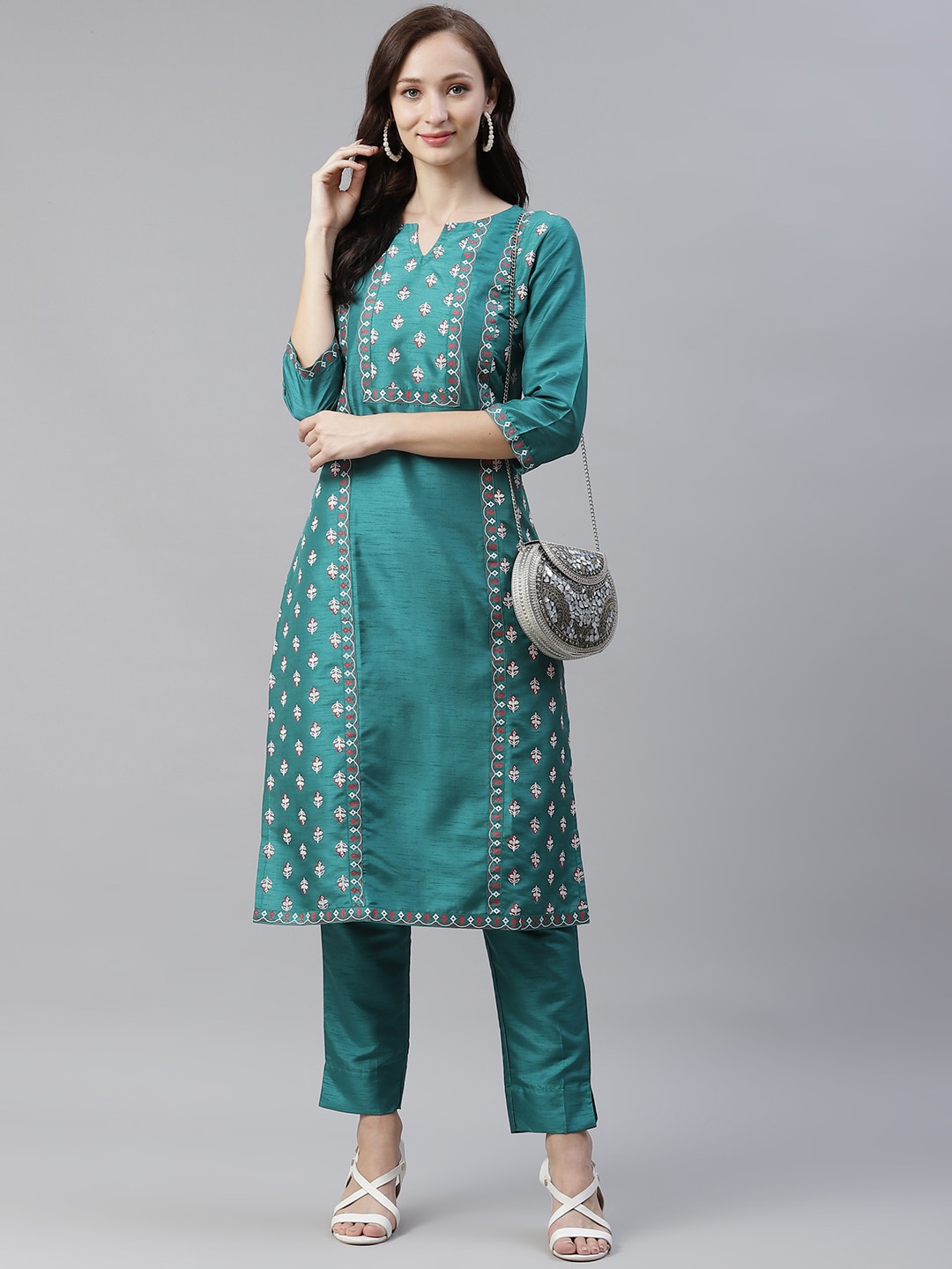 

KALINI Women Ethnic Motifs Printed Keyhole Neck Thread Work Kurta, Green