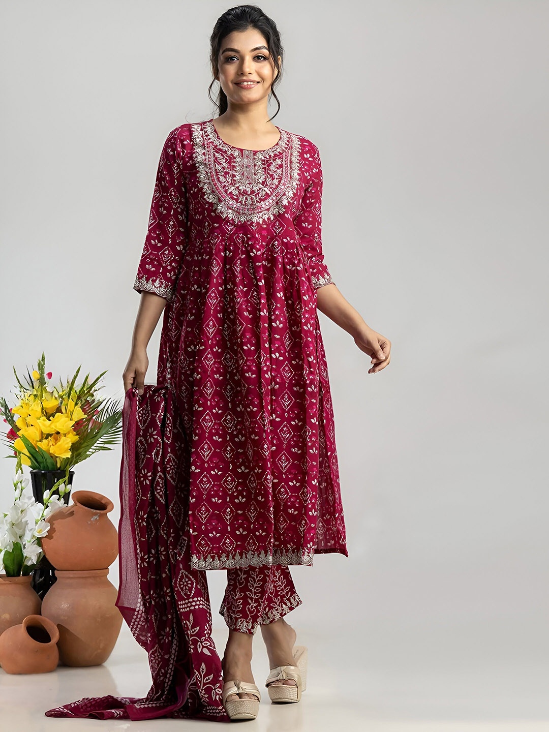 

BAESD Ethnic Motifs Yoke Design Regular Thread Work A-Line Kurta With Trouser & Dupatta, Maroon