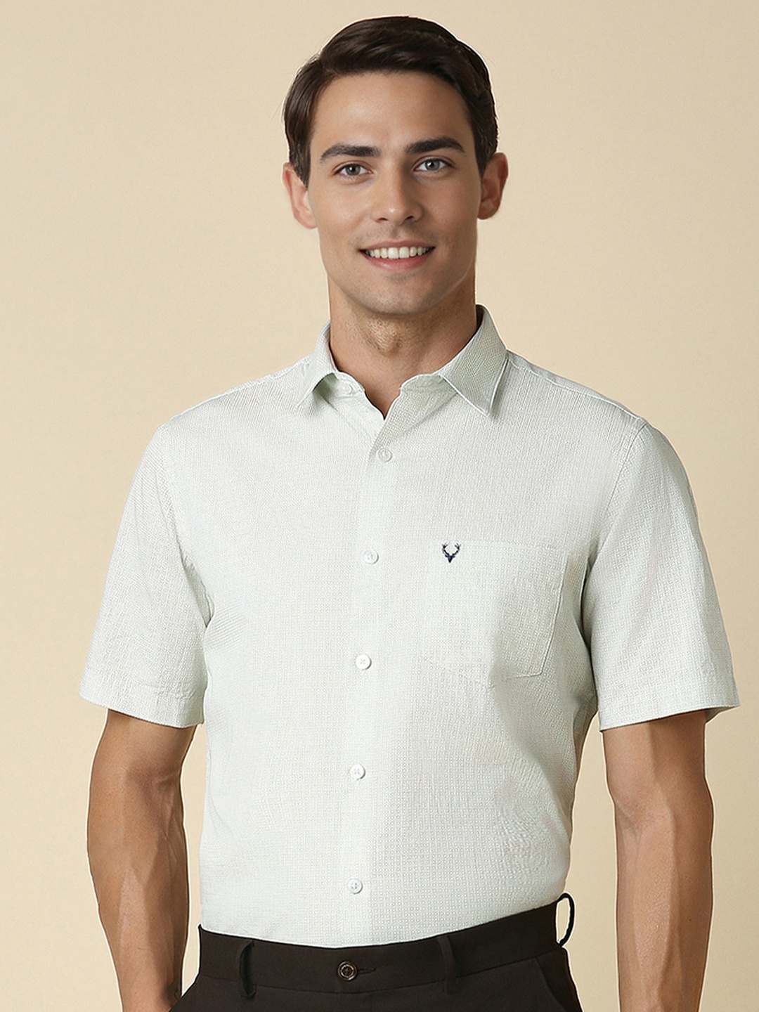 

Allen Solly Men Slim Fit Opaque Formal Shirt, Green