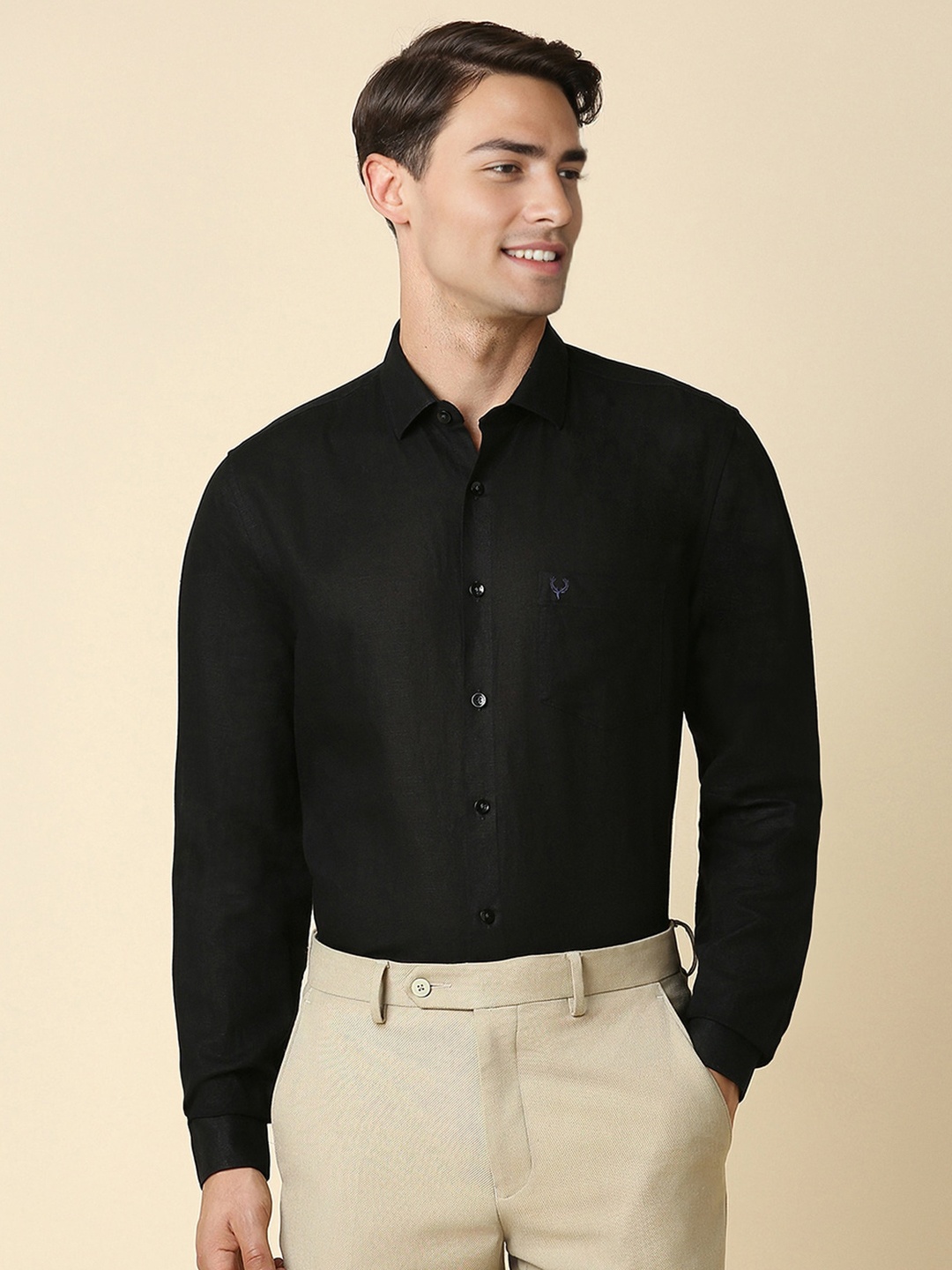 

Allen Solly Men Slim Fit Opaque Formal Shirt, Black