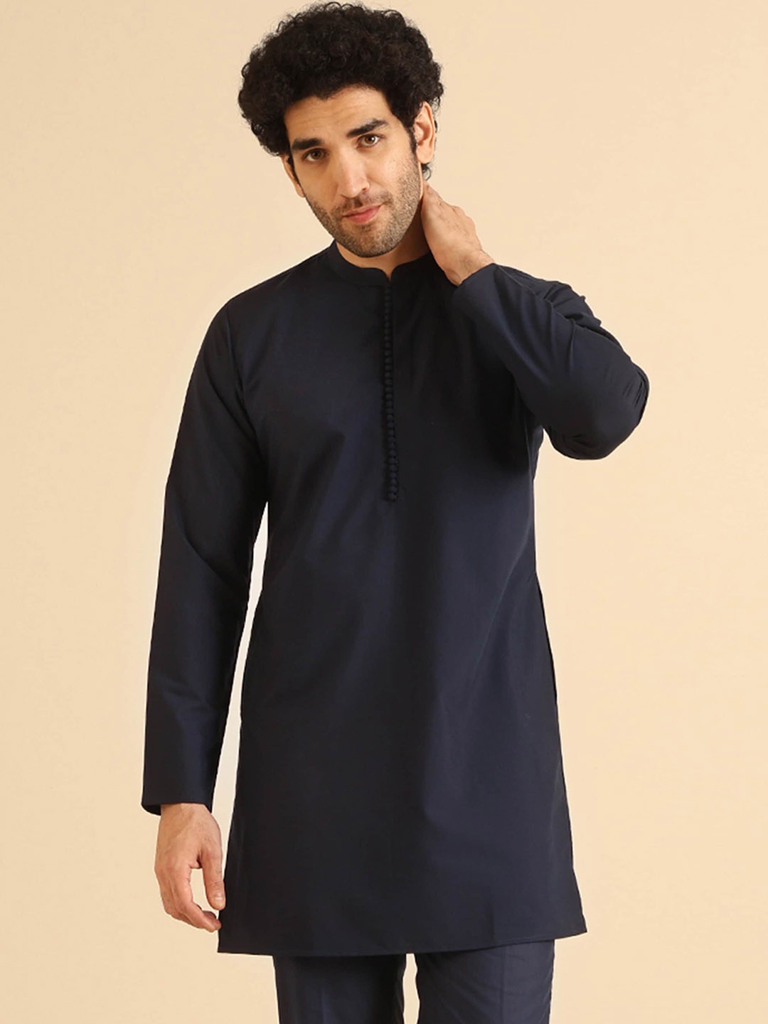 

KISAH Men Thread Work Pathani Kurta, Navy blue