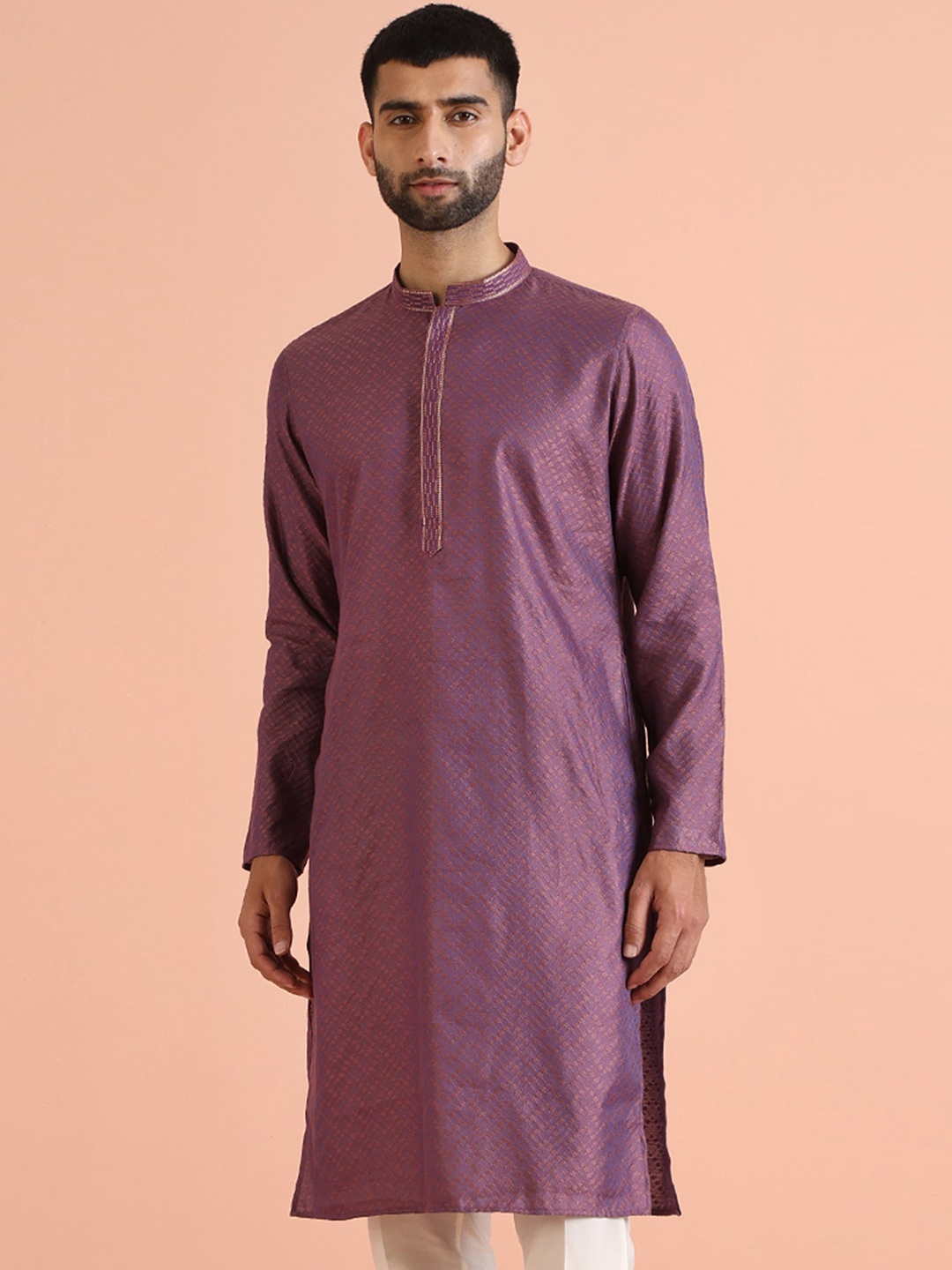 

KISAH Men Thread Work Kurta, Mauve