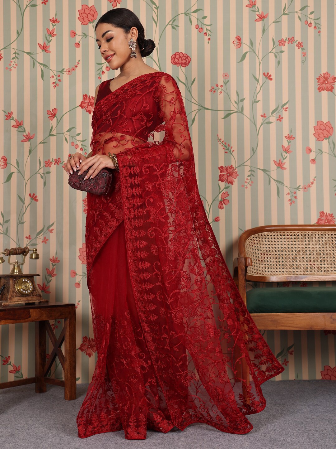 

Ode by House of Pataudi Embellished Embroidered Designer Saree, Red