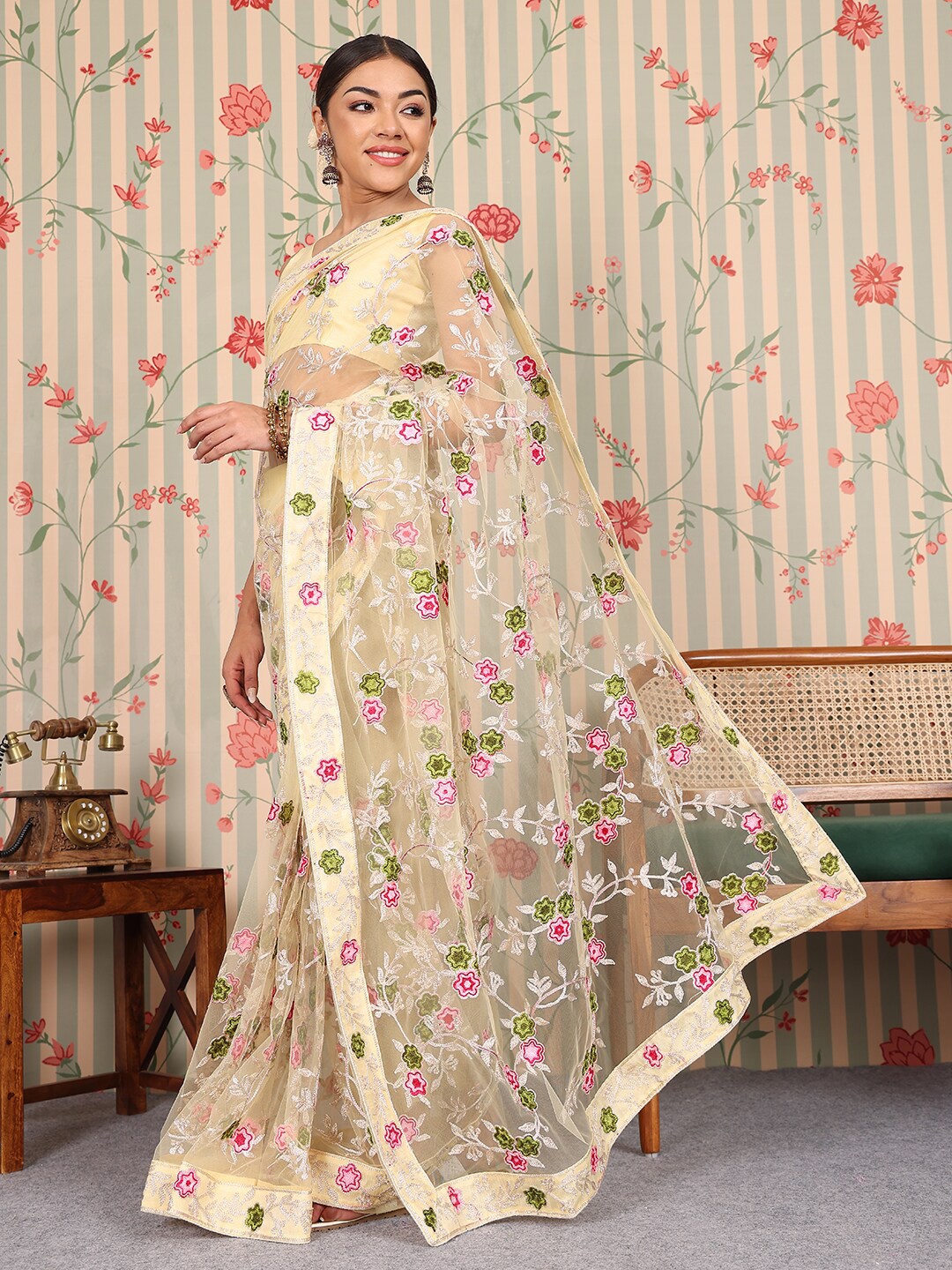 

Ode by House of Pataudi Floral Embroidered Net Saree, Yellow