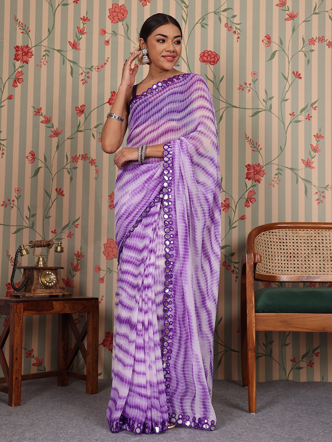 

Ode by House of Pataudi Georgette Printed Saree, Purple