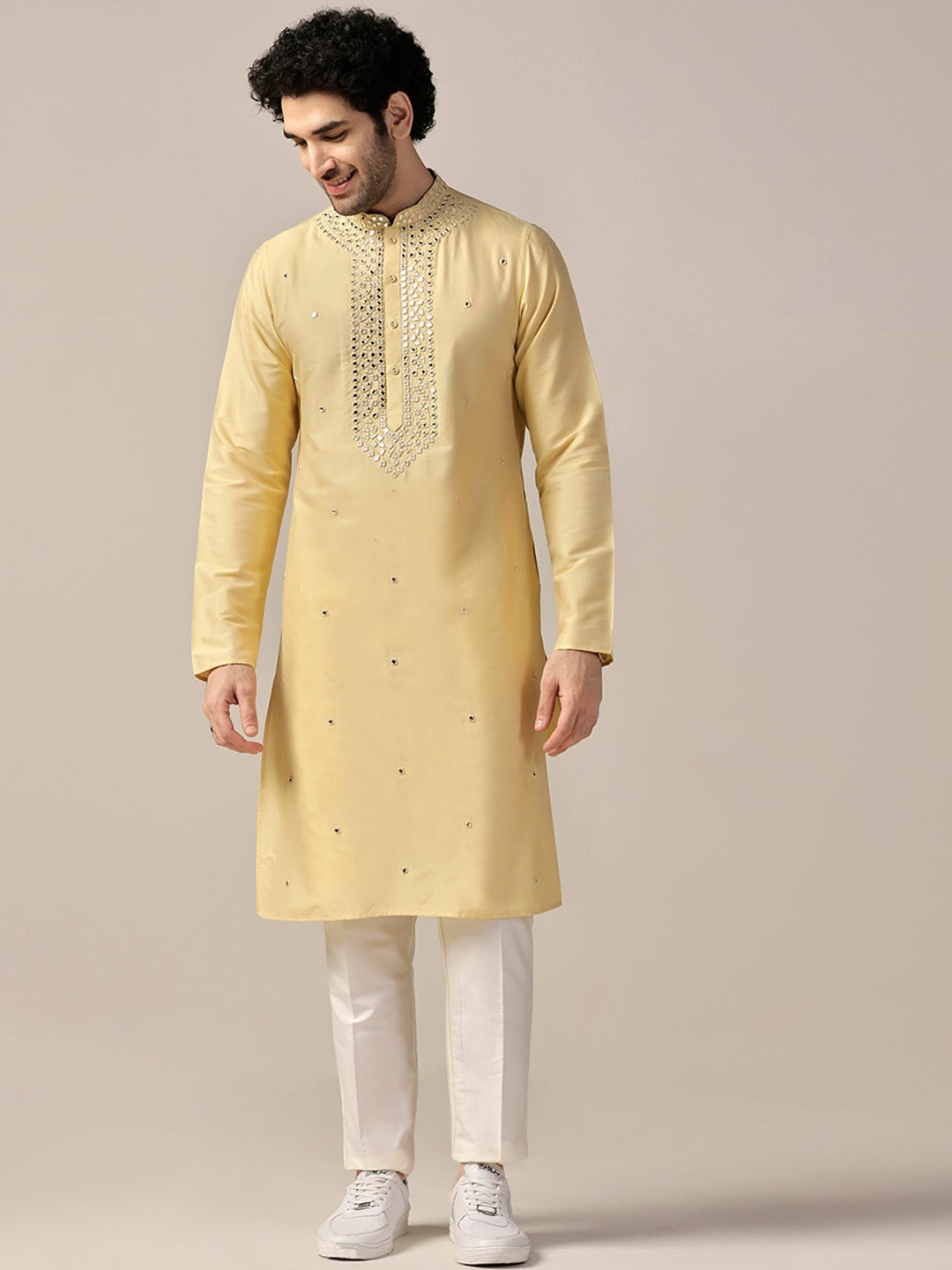 

KISAH Embroidered Regular Mirror Work Straight Kurta With Trousers, Yellow