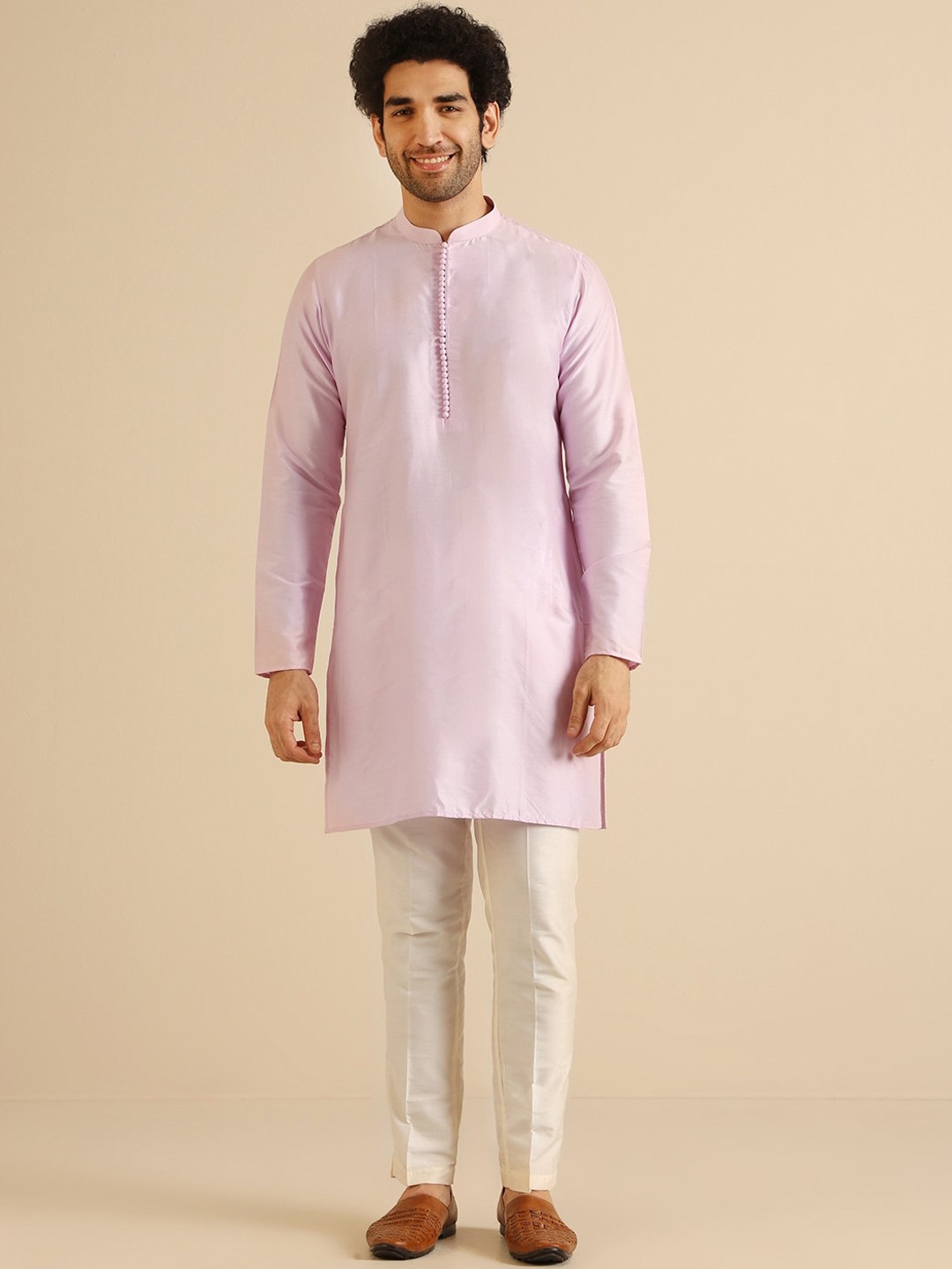 

KISAH Mandarin Collar Regular Straight Kurta With Trousers, Lavender