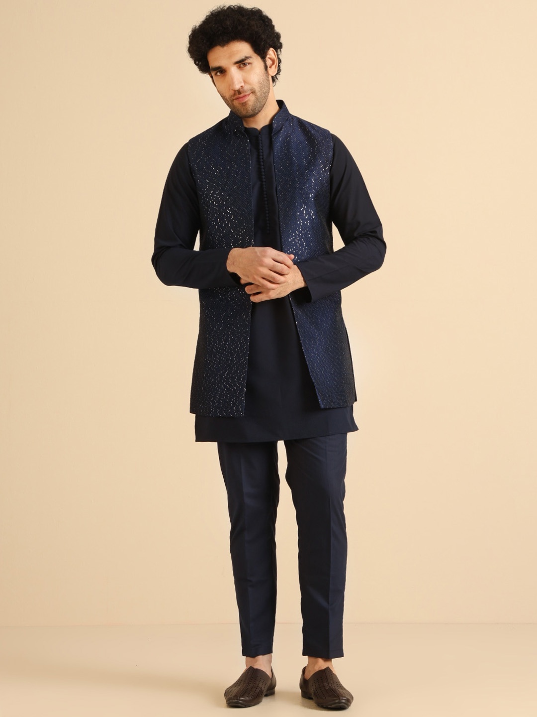 

KISAH Mandarin Collar Long Sleeves Straight Kurta Jacket Trouser Set, Navy blue