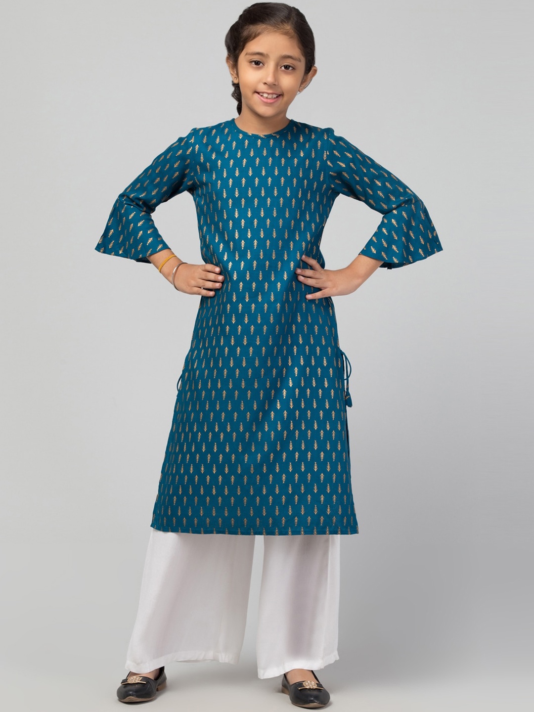 

MUSHKIYA Girls Round Neck Ethnic Motifs Printed Regular Kurta with Palazzos, Teal