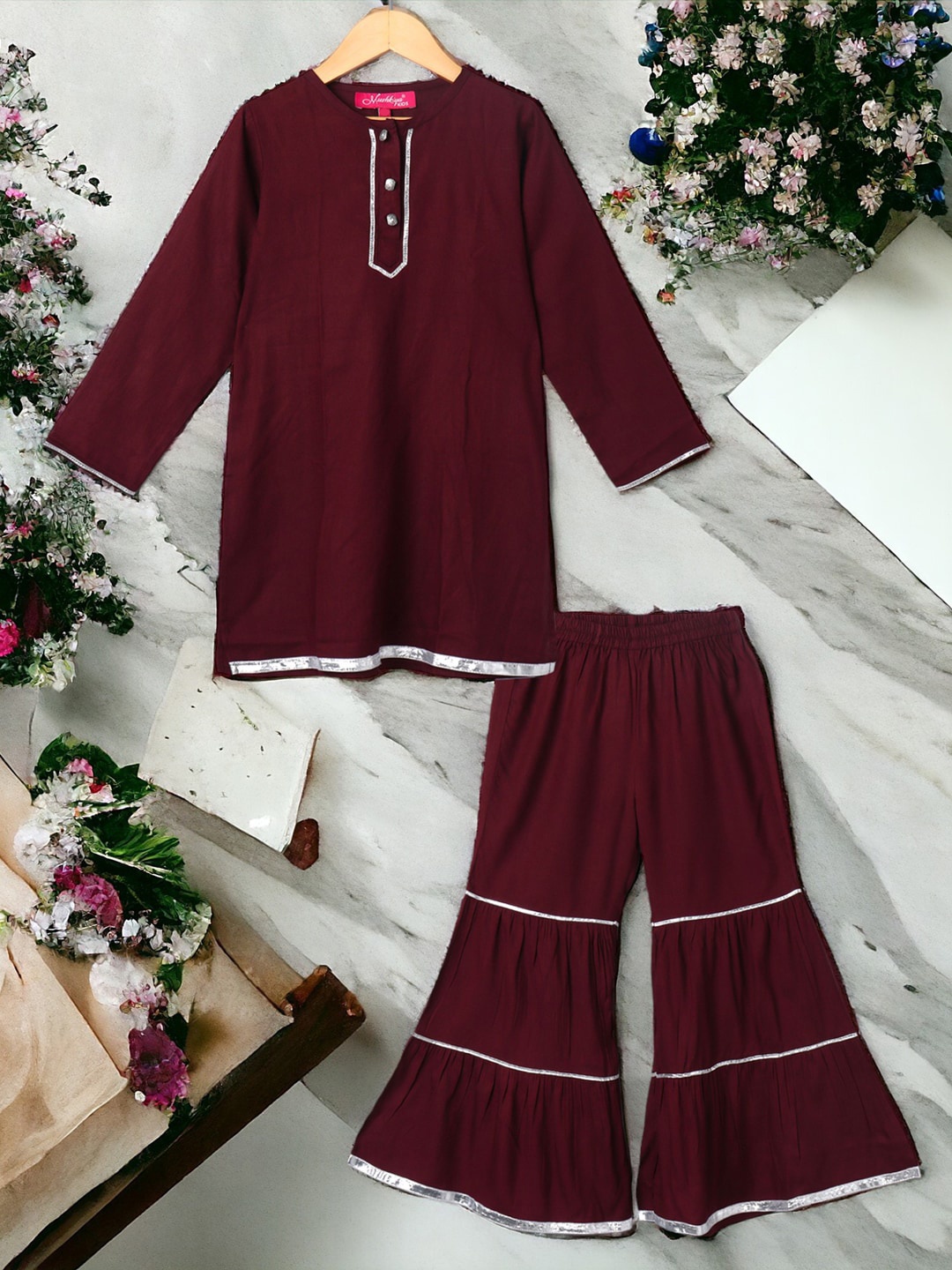 

MUSHKIYA Girls Round Neck Regular Kurta with Sharara, Red