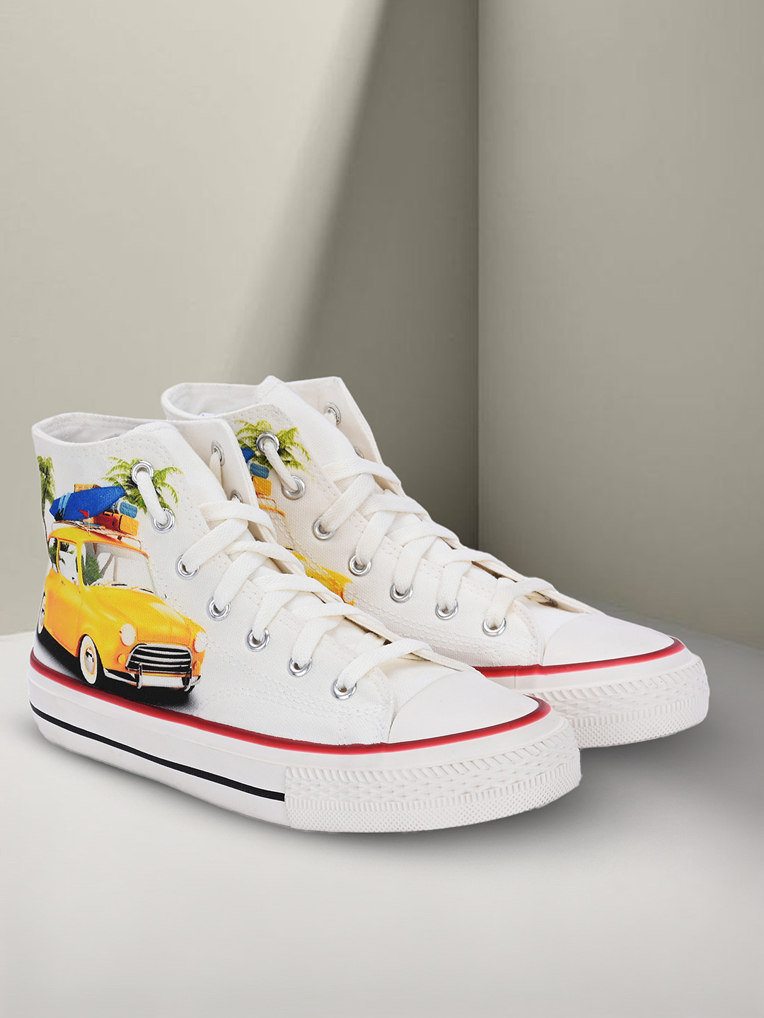 

CROWCIA LONDON Men Printed Round Toe Lightweight Canvas Sneakers, White