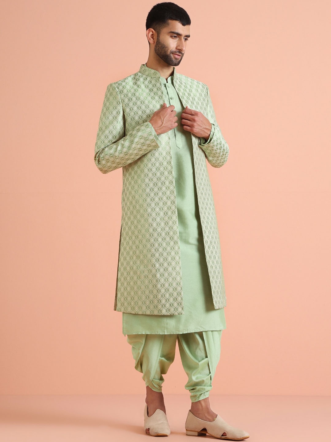 

KISAH Men Self Design Indowestern Sherwani Set, Green