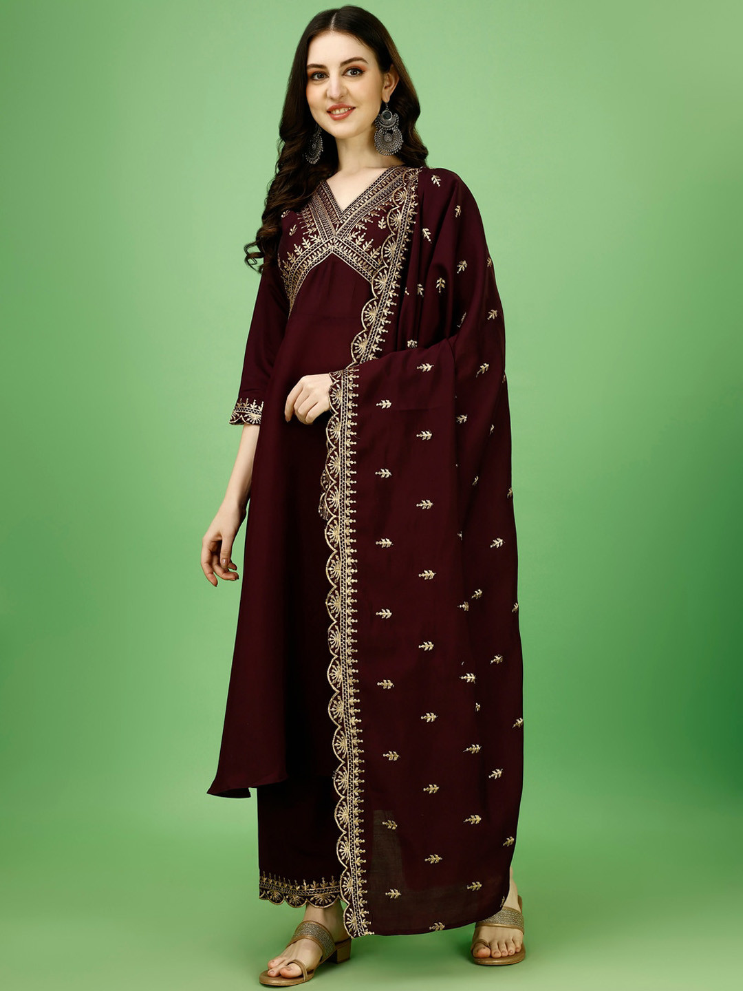 

KALINI Ethnic Motifs Embroidered Anarkali Kurta With Palazzo & Dupatta, Purple
