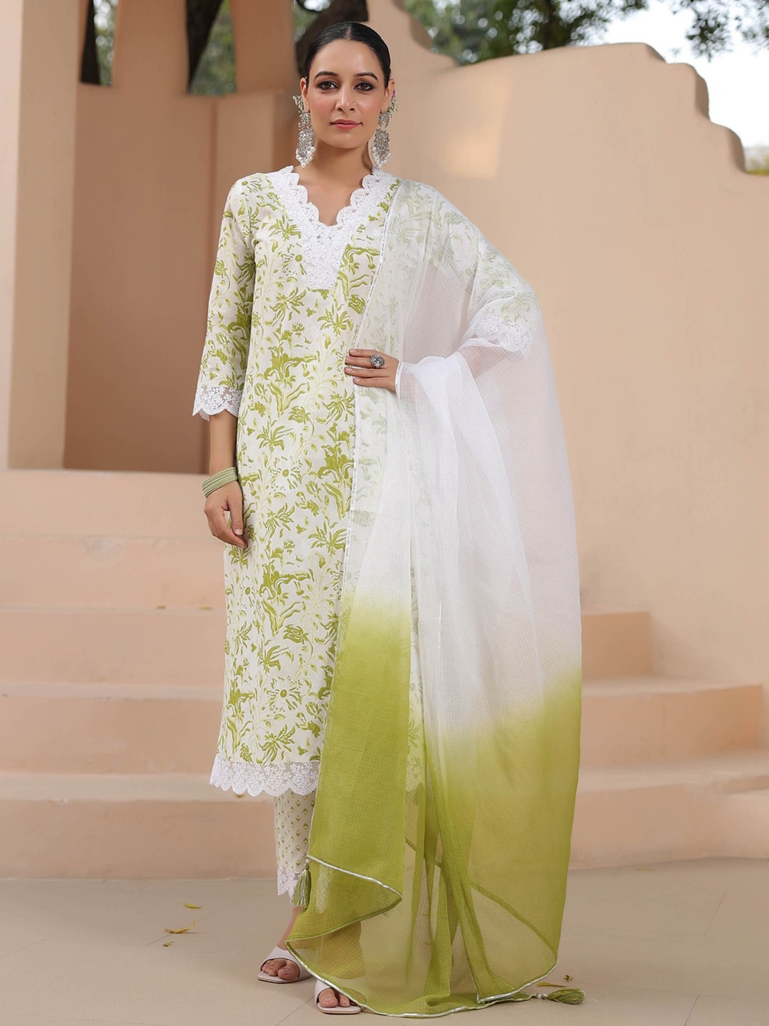 

Rain & Rainbow Floral Printed Pure Cotton Straight Kurta With Trousers & Dupatta, Green