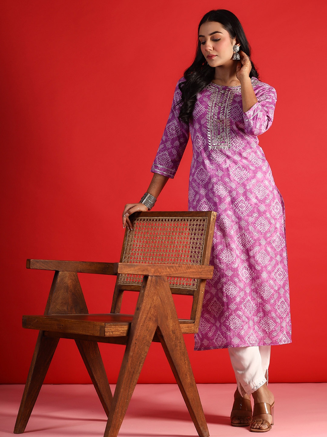 

Indo Era Women Ethnic Motifs Printed Cold-Shoulder Sleeves Mirror Work Kurta, Lavender