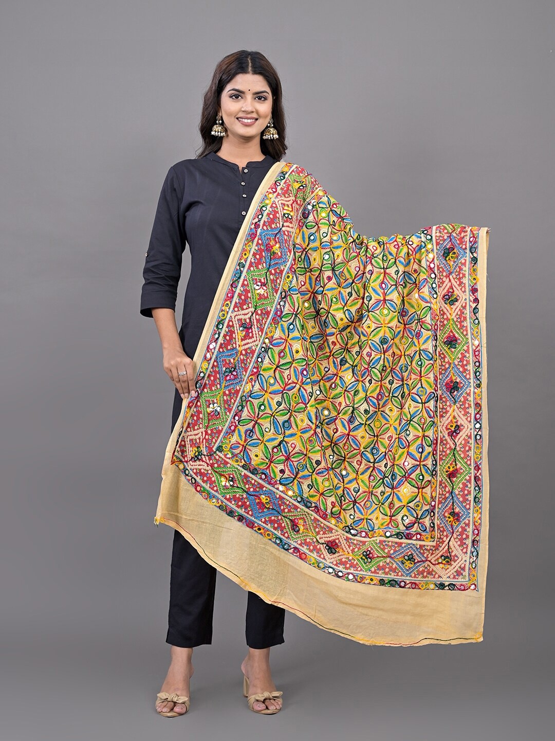 

Apratim Ethnic Motifs Kutch Embroidered Dupatta with Mirror Work, Beige