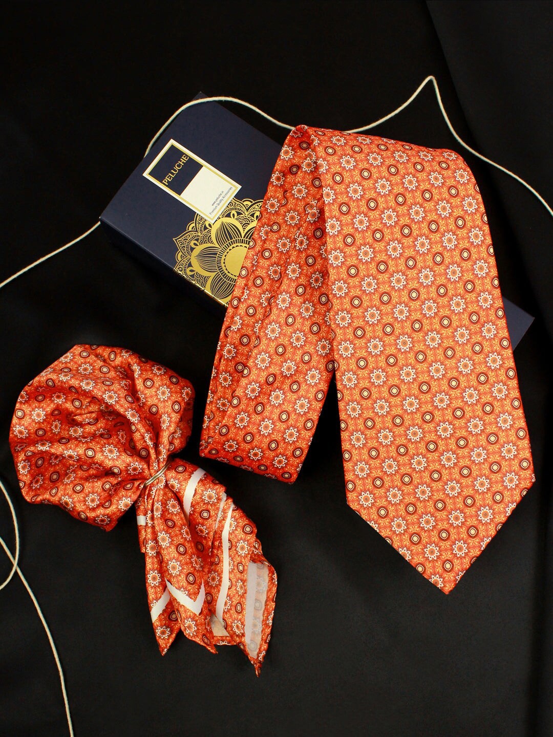 

PELUCHE Men Printed Neck Tie & Pocket Square Accessory Gift Set, Orange