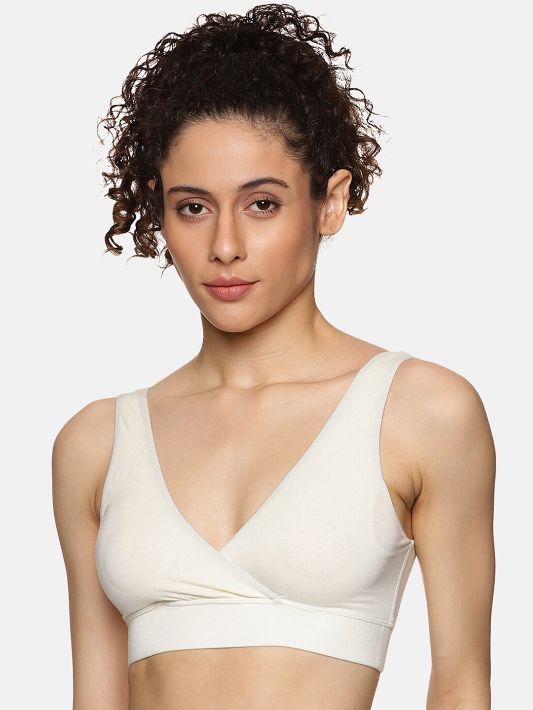 

&CIRCUS Medium Coverage Non Padded Wireless Micro Modal Maternity Bra, White