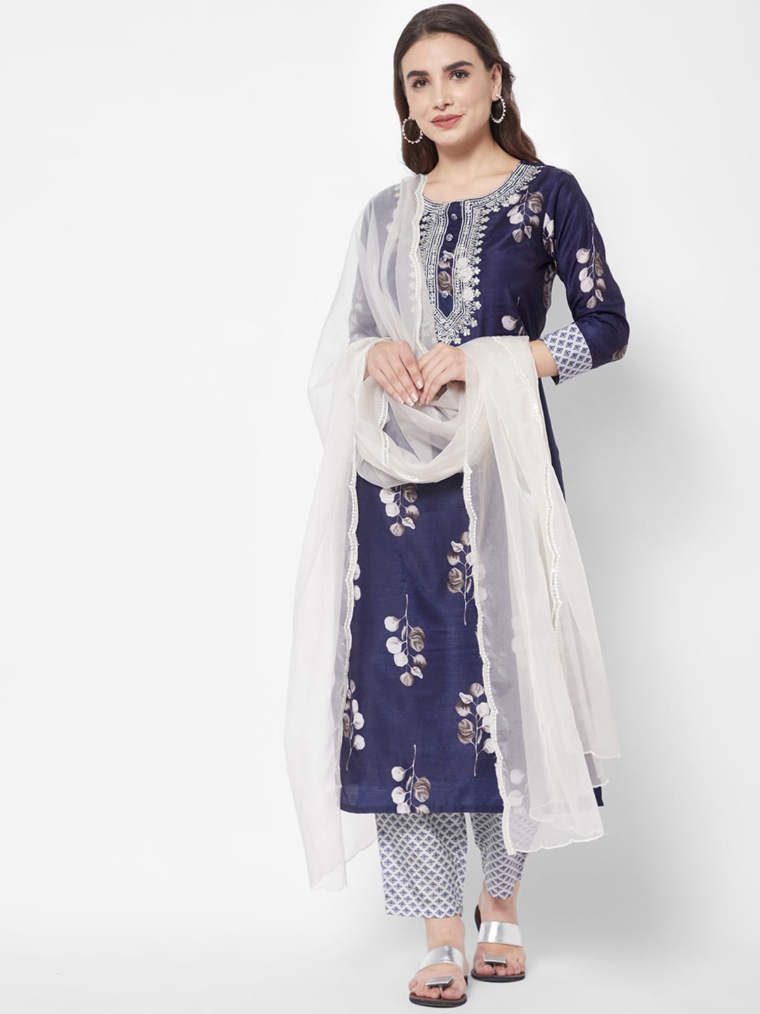 

HEEPOSH Floral Printed Thread Work Round Neck Straight Kurta With Trousers & Dupatta, Blue