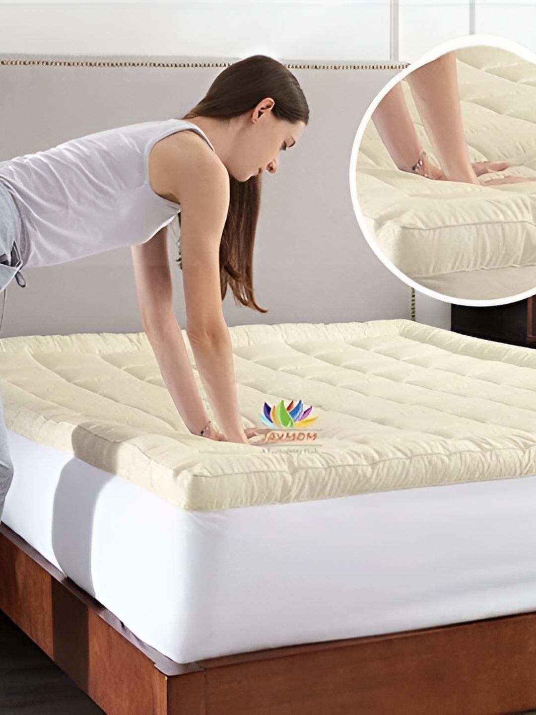 

RF RELAXFEEL Gold-Toned Cotton Water Resistant Queen Mattress Protector