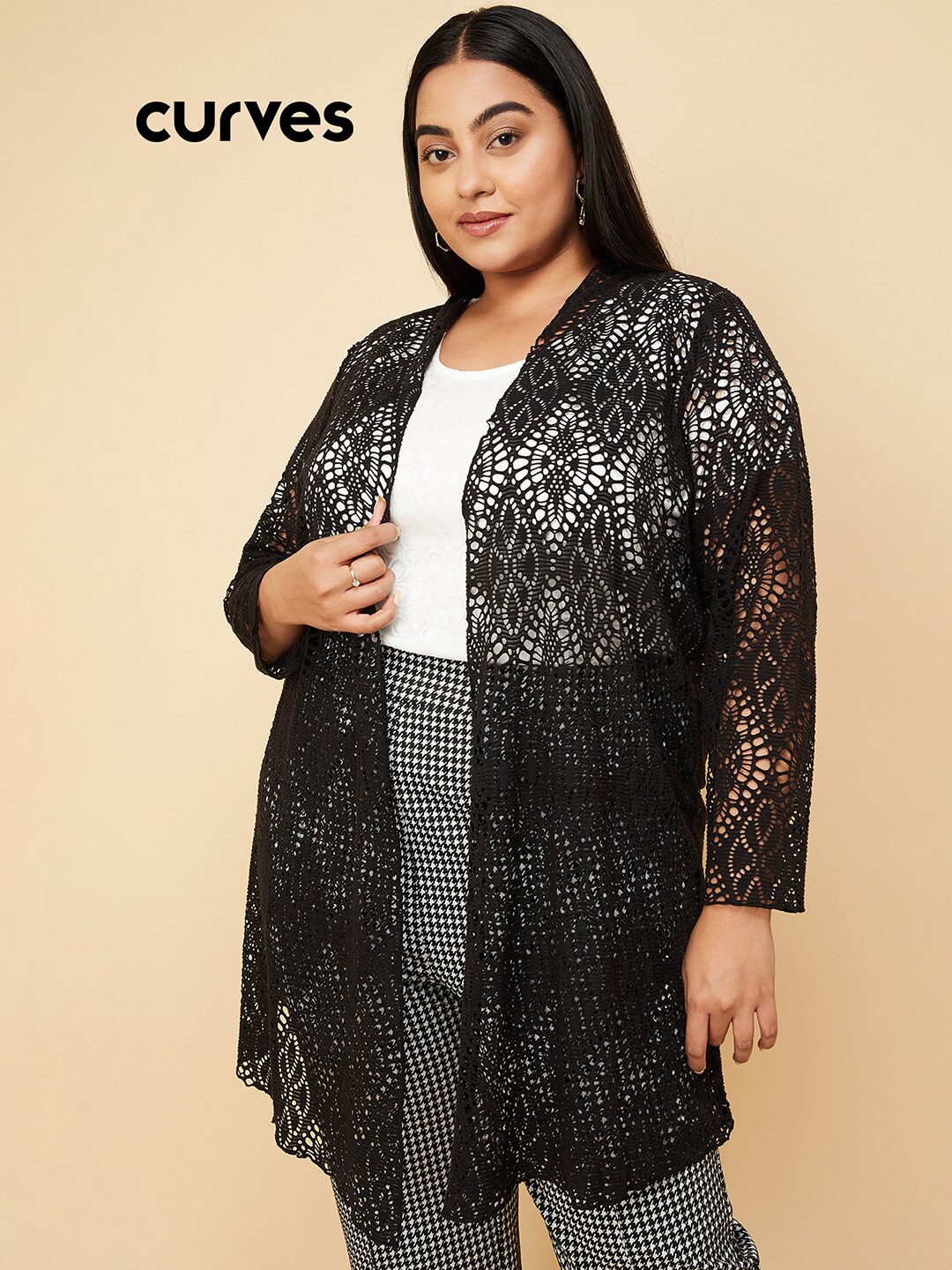 

max Plus Size Self Design Sheer Open Front Shrug, Black