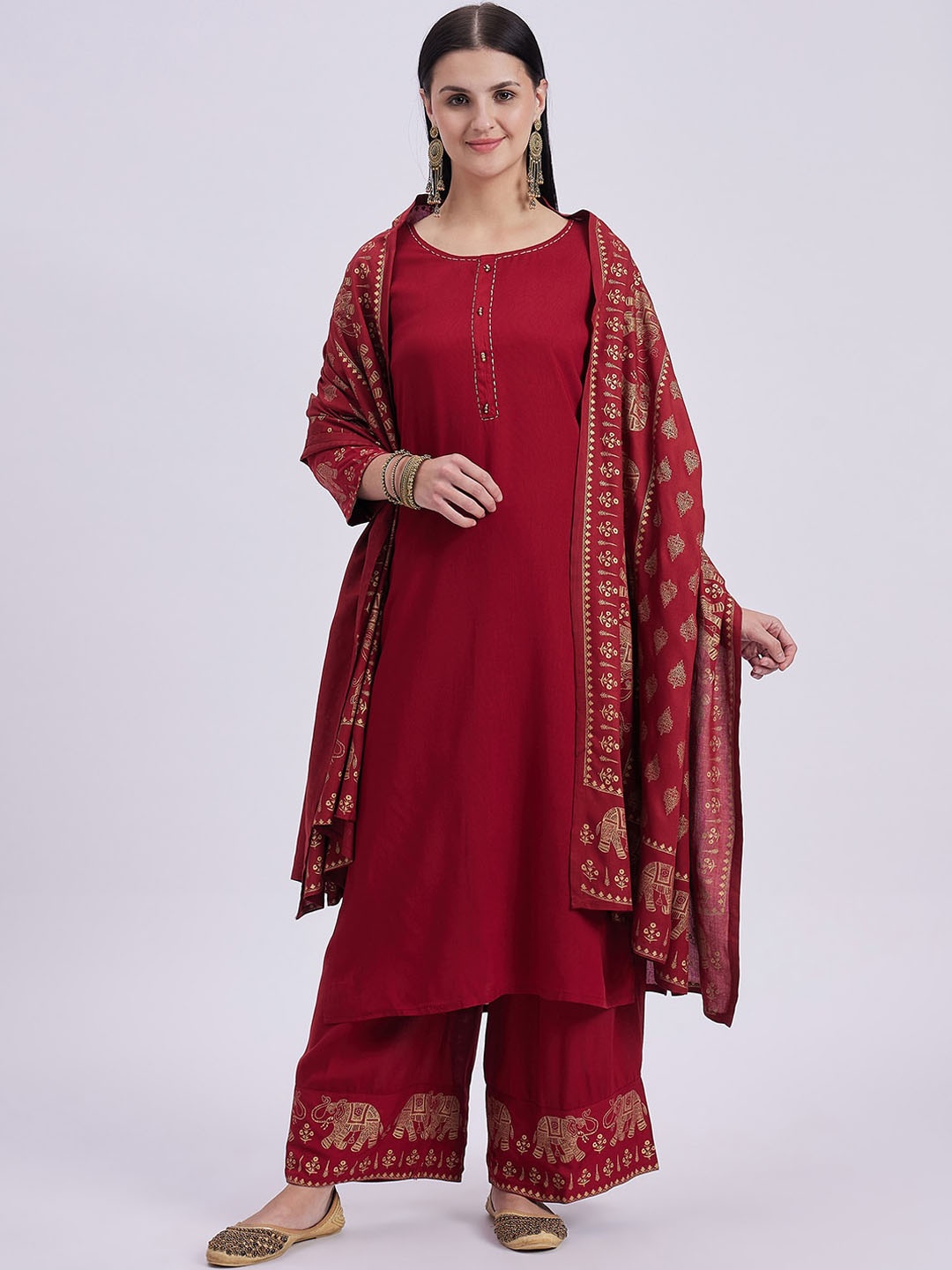

Knitstudio Round Neck Regular Thread Work Kurta With Palazzos & Dupatta, Maroon