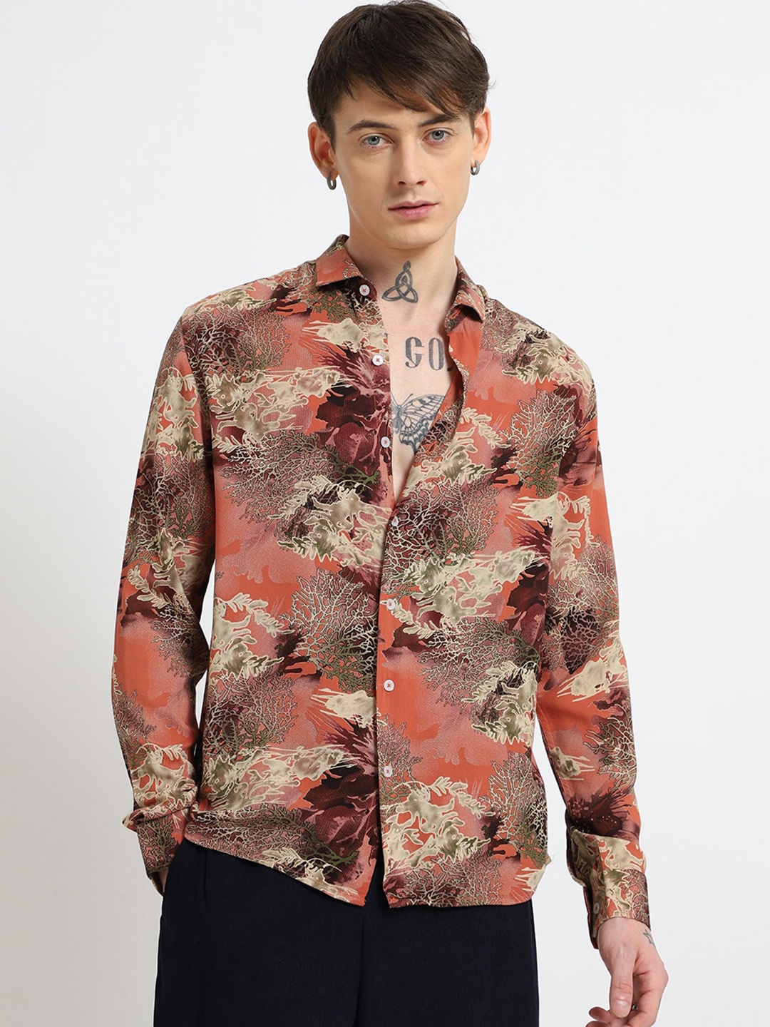 

Banana Club Men Classic Opaque Printed Casual Shirt, Orange