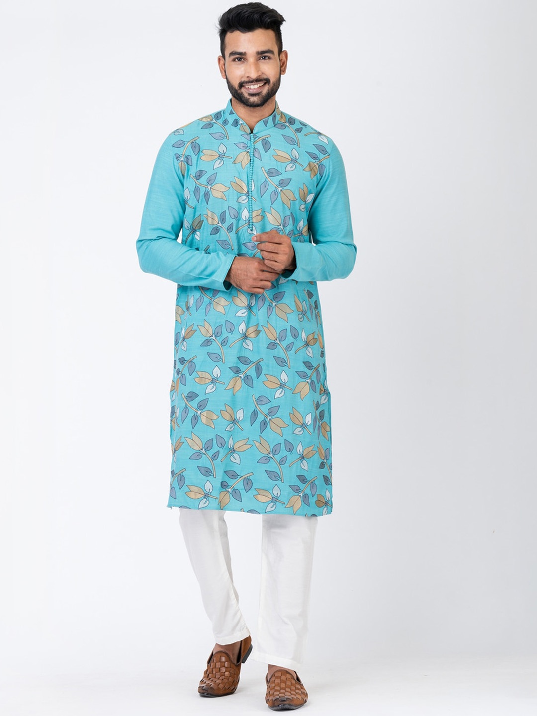 

HU - Handcrafted Uniquely Men Floral Printed Kurta, Turquoise blue