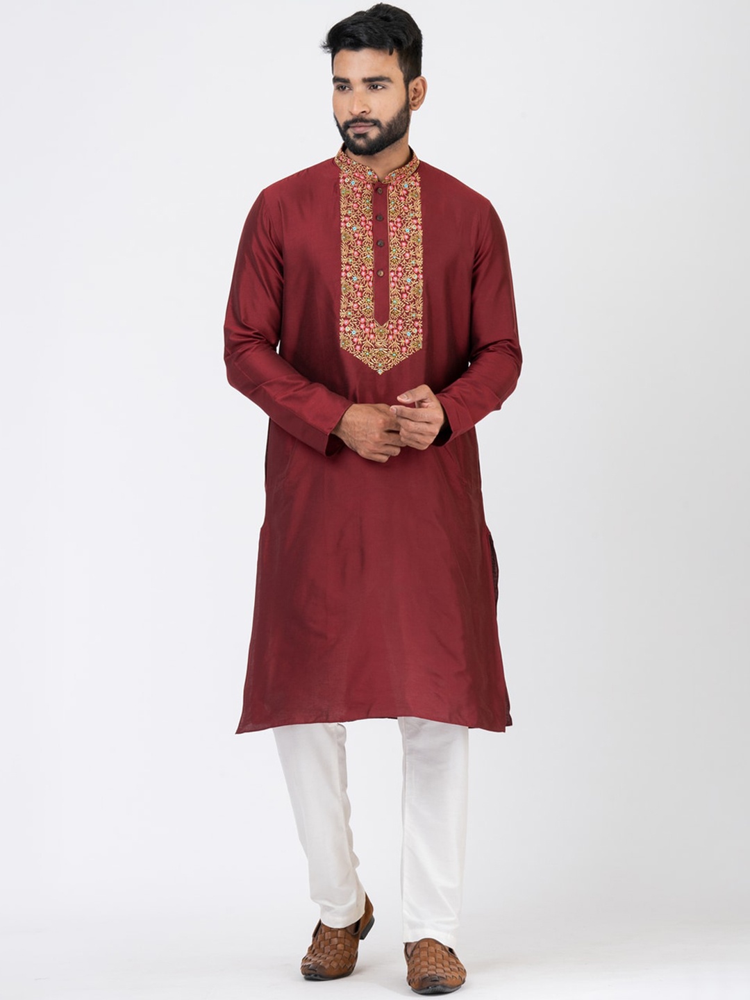 

HU - Handcrafted Uniquely Men Thread Work Handloom Kurta, Maroon