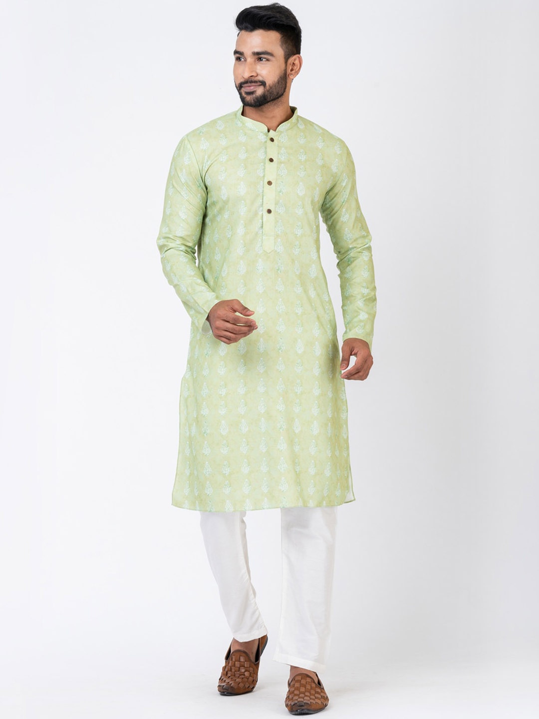 

HU - Handcrafted Uniquely Men Geometric Thread Work Handloom Kurta, Sea green