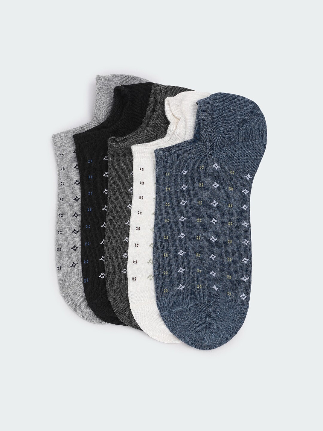 

max Men Pack Of 5 Patterned Ankle-Length Socks, White