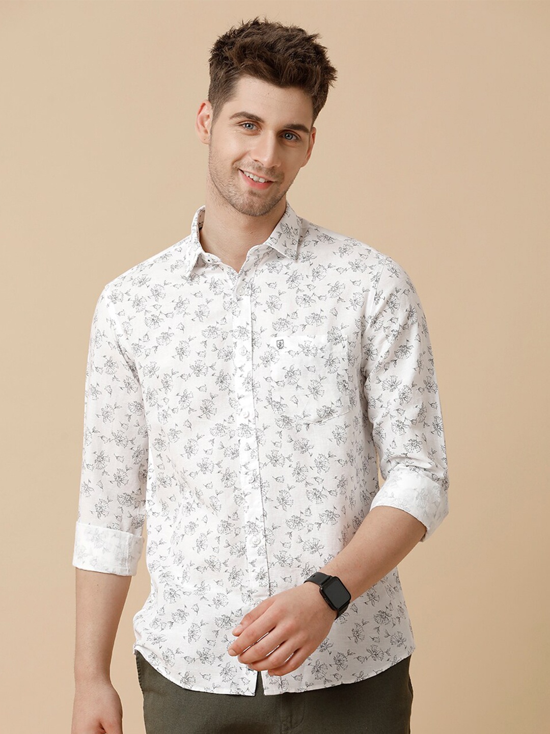 

Linen Club Men Contemporary Floral Opaque Printed Casual Shirt, White
