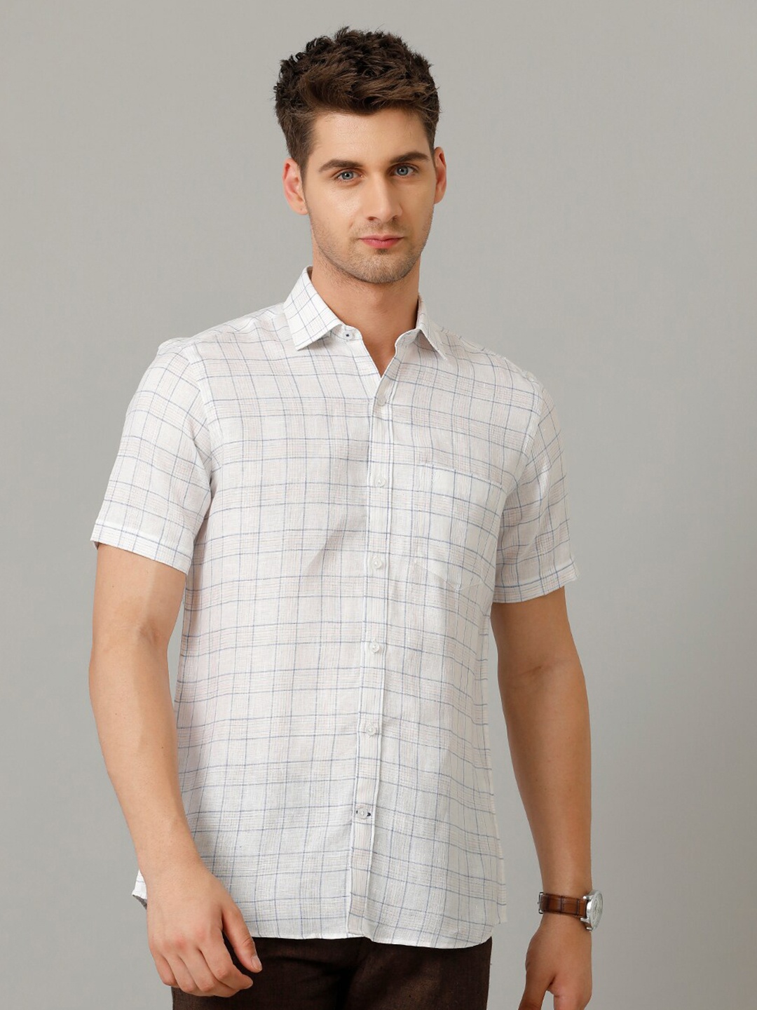 

Linen Club Men Contemporary Opaque Checked Casual Shirt, Beige