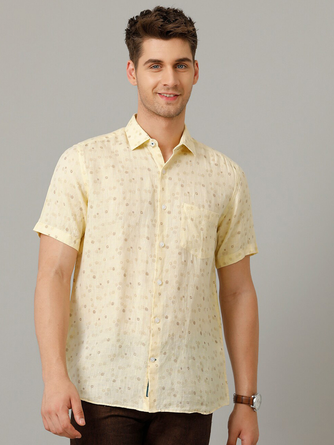 

Linen Club Men Contemporary Floral Opaque Printed Casual Shirt, Yellow