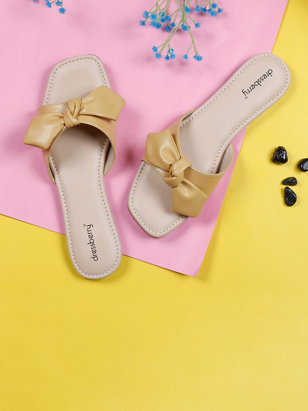 

DressBerry Women Open Toe Flats with Bows, Mustard