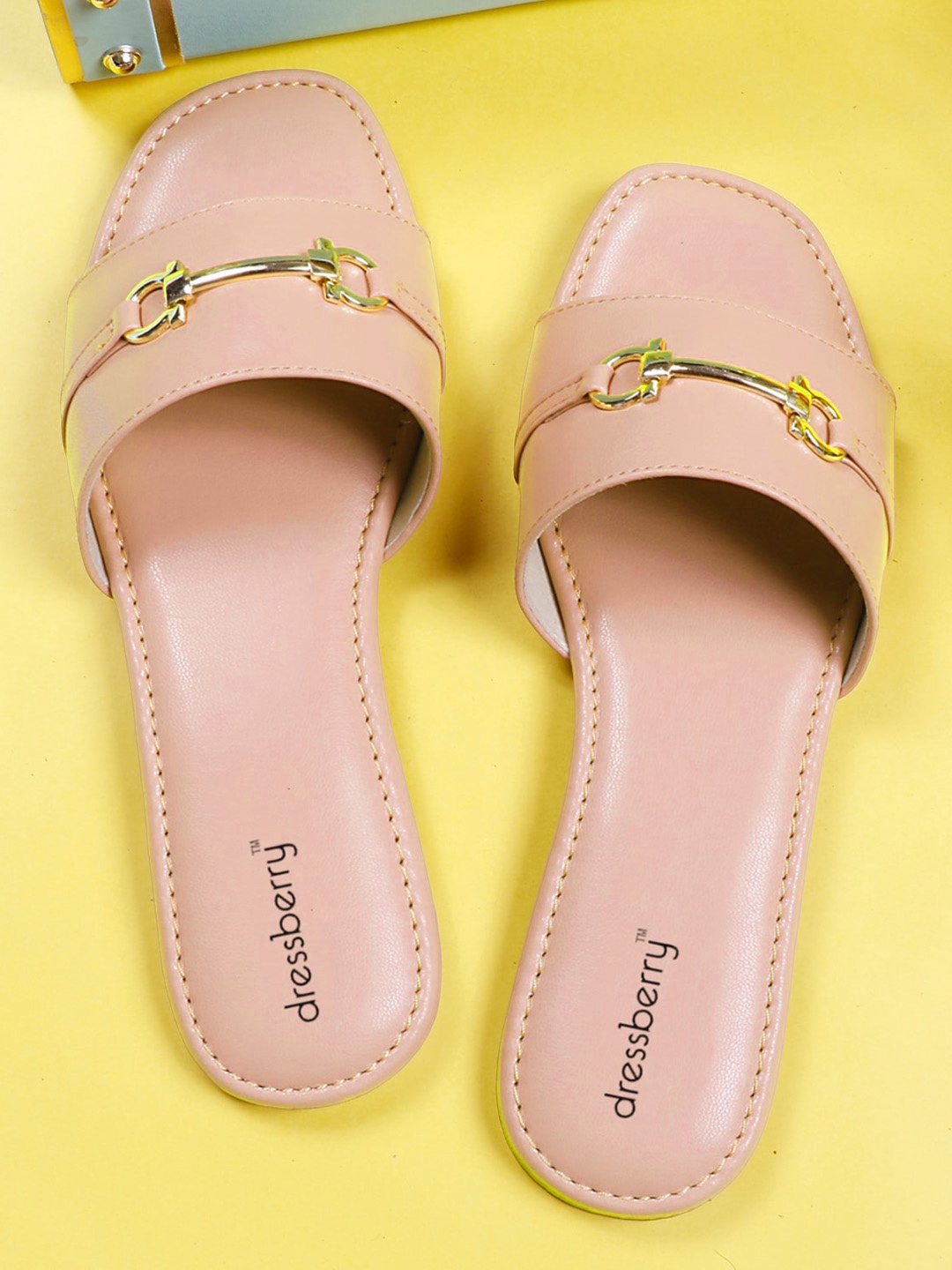 

DressBerry Women Printed Open Toe Flats, Peach