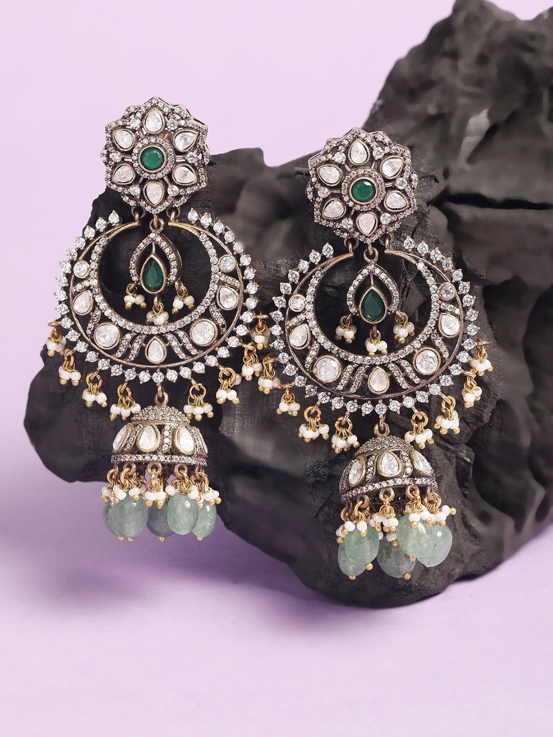 

AURAA TRENDS Contemporary Jhumkas Earrings, Green