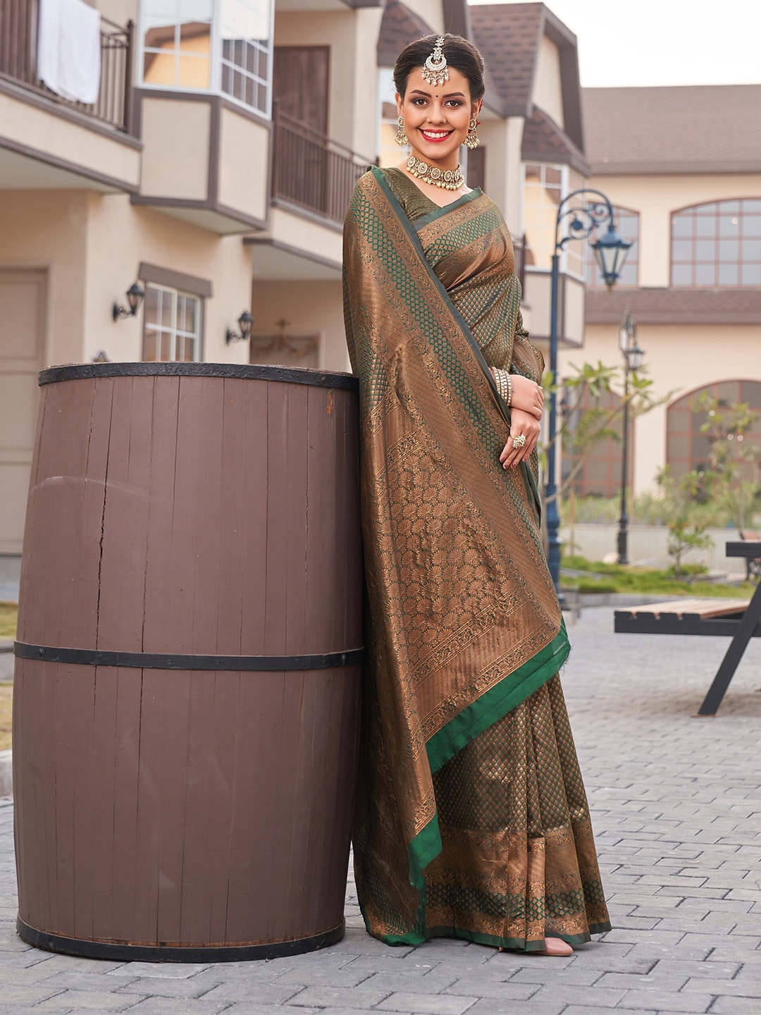 

RASVRITI Woven Design Zari Pure Silk Kanjeevaram Saree, Green